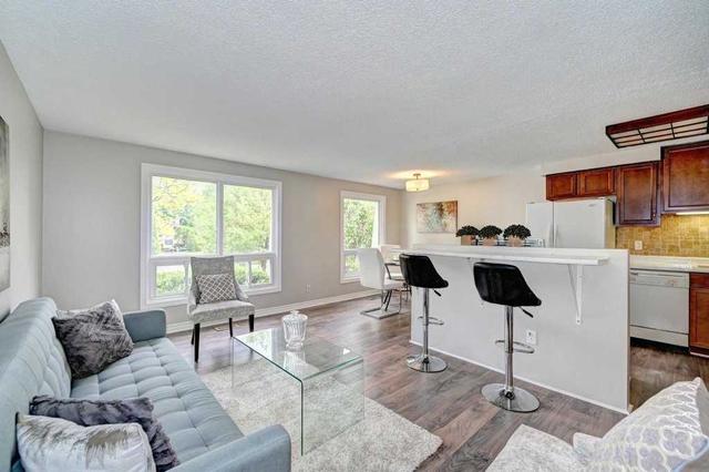 46 Cluthe Cres, House semidetached with 3 bedrooms, 1 bathrooms and 5 parking in Kitchener ON | Image 33