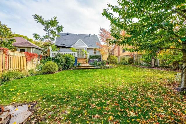 44 Minnewawa Rd, House detached with 2 bedrooms, 2 bathrooms and 2 parking in Mississauga ON | Image 26