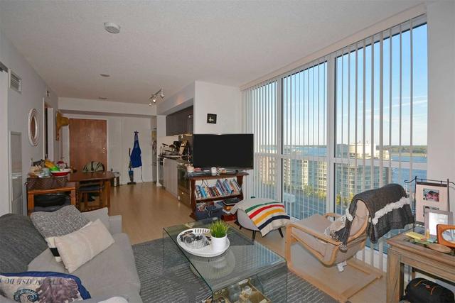1508 - 75 Queens Wharf Rd, Condo with 1 bedrooms, 1 bathrooms and 0 parking in Toronto ON | Image 4