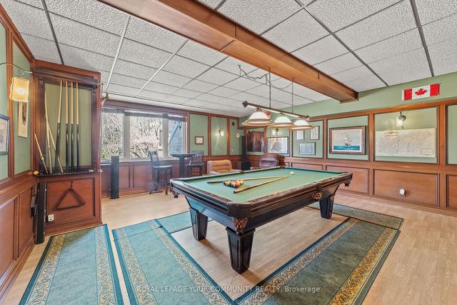 63 Riverside Dr, House detached with 5 bedrooms, 3 bathrooms and 6 parking in Toronto ON | Image 28