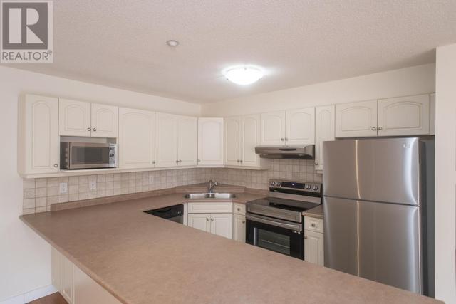 304 - 31 Martha St, Condo with 2 bedrooms, 1 bathrooms and null parking in Thunder Bay ON | Image 4