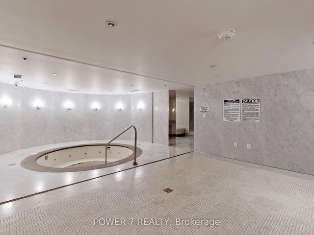 3010 - 955 Bay St, Condo with 0 bedrooms, 1 bathrooms and 0 parking in Toronto ON | Image 14