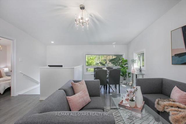 383 Curley St, House detached with 2 bedrooms, 1 bathrooms and 3 parking in Georgina ON | Image 38