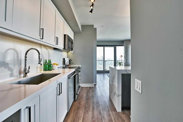 2305 - 390 Cherry St, Condo with 2 bedrooms, 2 bathrooms and 1 parking in Toronto ON | Image 9