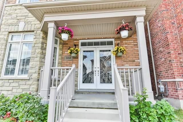 104 Pearl Lake Rd, House detached with 4 bedrooms, 4 bathrooms and 4 parking in Markham ON | Image 2