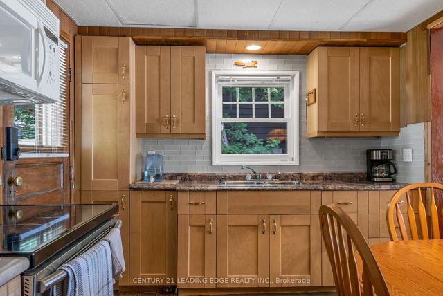 15 Gidley Tpke, House detached with 3 bedrooms, 1 bathrooms and 4 parking in Georgian Bay ON | Image 13