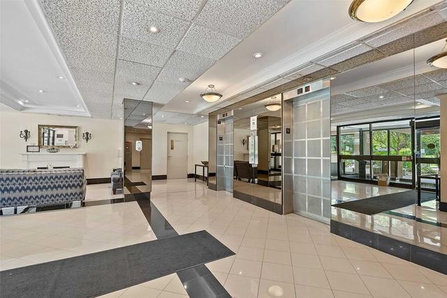 1006 - 1320 Mississauga Valley Blvd, Condo with 2 bedrooms, 2 bathrooms and 1 parking in Mississauga ON | Image 23