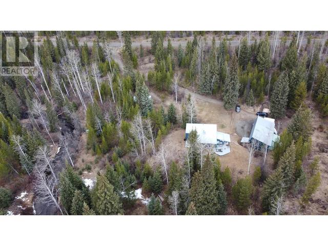 6499 Mahood Lake Road, House detached with 2 bedrooms, 2 bathrooms and null parking in Cariboo L BC | Image 28