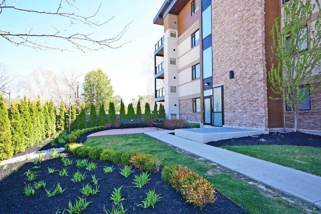 420 - 128 Garden Dr, Condo with 2 bedrooms, 2 bathrooms and 1 parking in Oakville ON | Image 21
