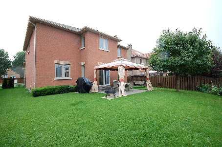 10 Hudson Dr, House detached with 4 bedrooms, 3 bathrooms and 6 parking in Vaughan ON | Image 9