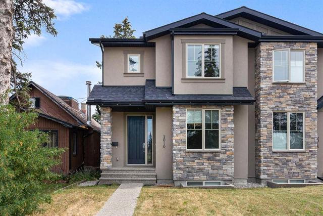 2016 29 Street Sw, House semidetached with 4 bedrooms, 3 bathrooms and 2 parking in Calgary AB | Card Image