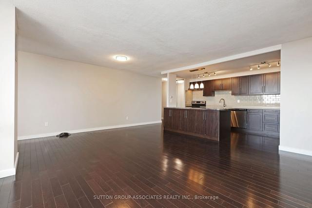 1609 - 1535 Lakeshore Rd E, Condo with 3 bedrooms, 2 bathrooms and 1 parking in Mississauga ON | Image 7