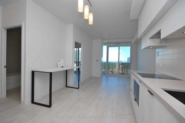 2404 - 8 Eglinton Ave E, Condo with 1 bedrooms, 1 bathrooms and 0 parking in Toronto ON | Image 17