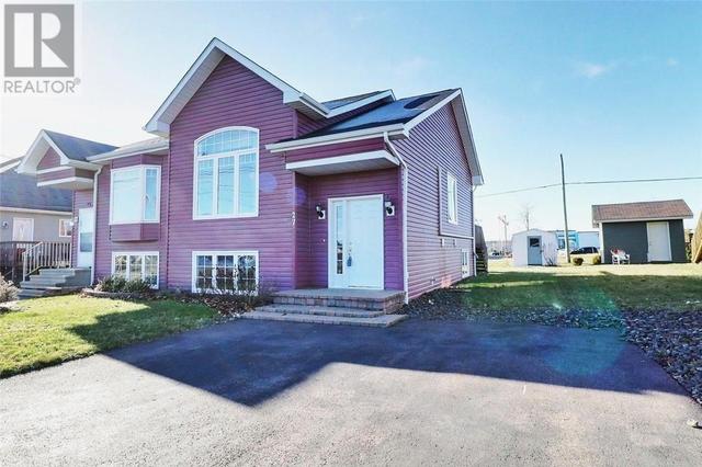 27 Jeannette St, House semidetached with 2 bedrooms, 1 bathrooms and null parking in Dieppe NB | Card Image