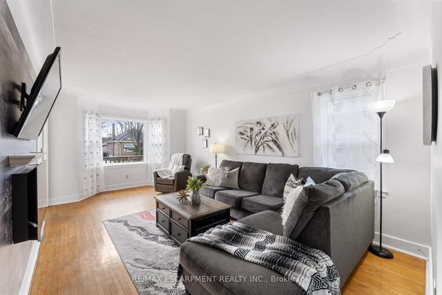 52 East 36th St, House detached with 3 bedrooms, 2 bathrooms and 2 parking in Hamilton ON | Image 38