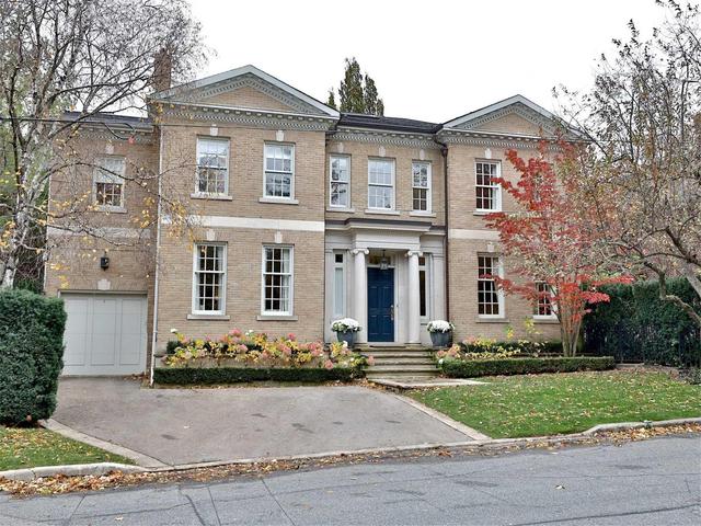 265 Glengrove Ave W, House detached with 4 bedrooms, 4 bathrooms and 3 parking in Toronto ON | Image 1