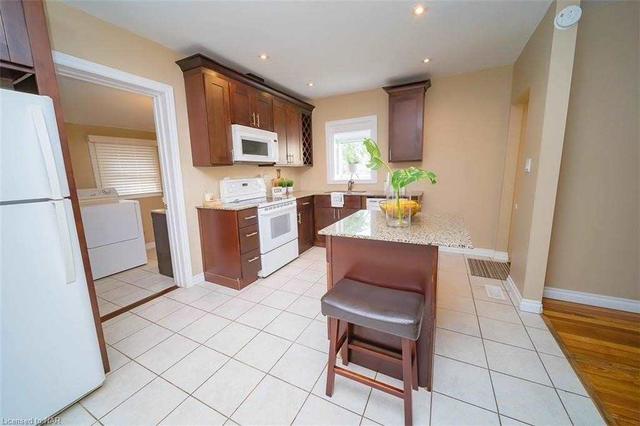 21 Berryman Ave, House detached with 3 bedrooms, 2 bathrooms and 3 parking in St. Catharines ON | Image 21