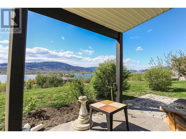 4004 39th Street, House detached with 2 bedrooms, 2 bathrooms and 3 parking in Okanagan Similkameen A BC | Image 39