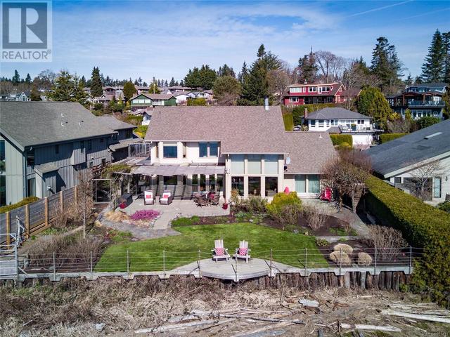 57 Jane Pl, House detached with 3 bedrooms, 3 bathrooms and 2 parking in Comox BC | Image 57
