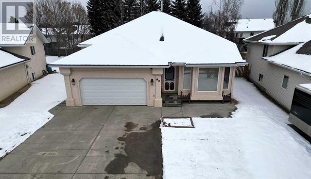 90 Park Drive Drive, House detached with 4 bedrooms, 3 bathrooms and 6 parking in Whitecourt AB | Image 2