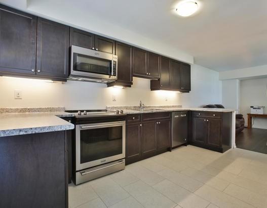 72 - 1222 Rose Way, House attached with 3 bedrooms, 3 bathrooms and 2 parking in Milton ON | Image 5