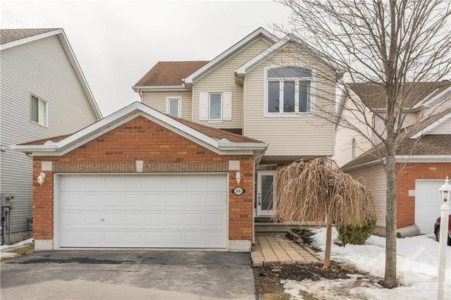 99 Sirocco Crescent, House detached with 4 bedrooms, 3 bathrooms and 6 parking in Ottawa ON | Image 1