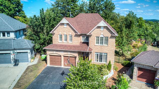 46 Oakdale Crt, House detached with 4 bedrooms, 5 bathrooms and 4 parking in Kitchener ON | Image 12