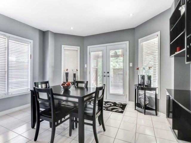 5867 Riverside Pl, House detached with 4 bedrooms, 5 bathrooms and 4 parking in Mississauga ON | Image 5