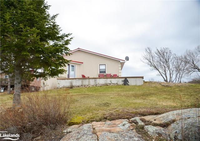 8 Shacktown Road, House detached with 2 bedrooms, 2 bathrooms and 12 parking in Parry Sound, Unorganized, Centre Part ON | Image 7