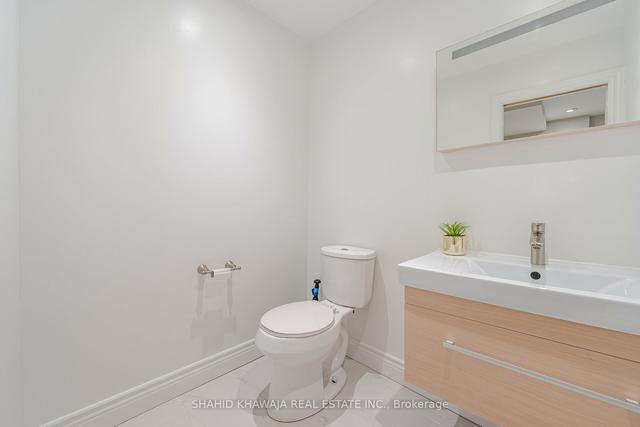 12 Windrow St, House attached with 3 bedrooms, 4 bathrooms and 4 parking in Richmond Hill ON | Image 27