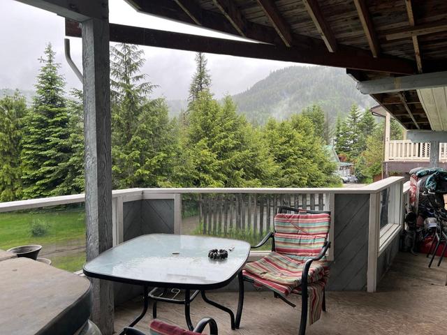19 Moller Road, House detached with 3 bedrooms, 1 bathrooms and null parking in Kootenay Boundary A BC | Image 19