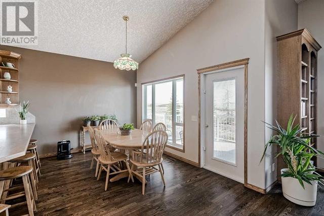 418001 Highway 783, House detached with 3 bedrooms, 2 bathrooms and null parking in Foothills County AB | Image 6