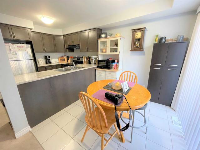 80 Great Gabe Cres, House attached with 3 bedrooms, 3 bathrooms and 3 parking in Oshawa ON | Image 16
