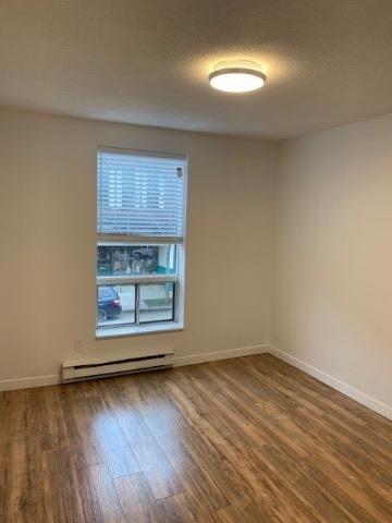unit 3 - 751 Queen St E, Home with 2 bedrooms, 1 bathrooms and 0 parking in Toronto ON | Image 6