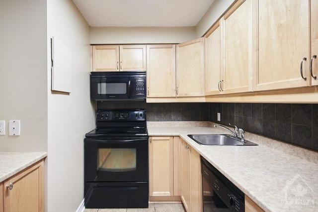 101 - 225 Alvin Road, Condo with 2 bedrooms, 2 bathrooms and 1 parking in Ottawa ON | Image 11