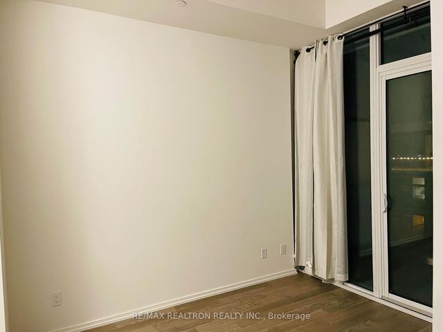 1701 - 5 Soudan Ave, Condo with 2 bedrooms, 2 bathrooms and 0 parking in Toronto ON | Image 11
