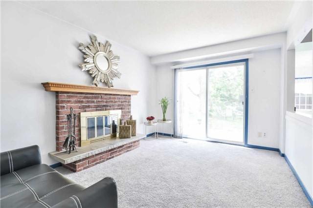 6 Campania Cres, House detached with 3 bedrooms, 3 bathrooms and 1 parking in Toronto ON | Image 5