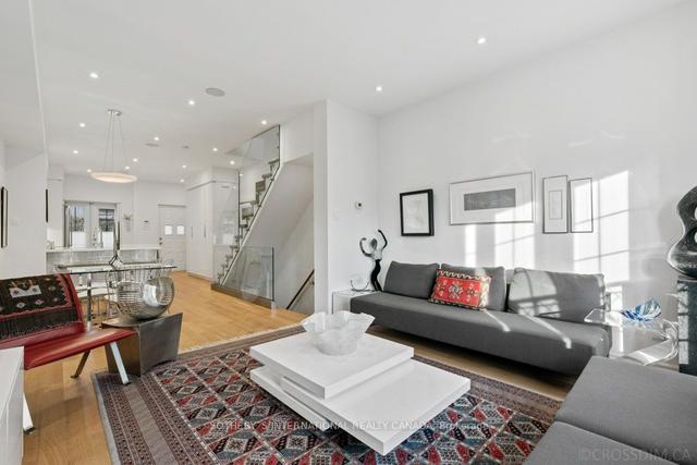 5 - 1 Baxter St, Townhouse with 3 bedrooms, 3 bathrooms and 1 parking in Toronto ON | Image 23