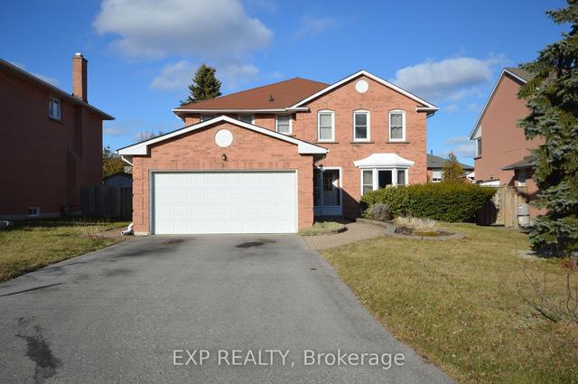 33 Love Cres, House detached with 5 bedrooms, 3 bathrooms and 6 parking in Ajax ON | Image 1