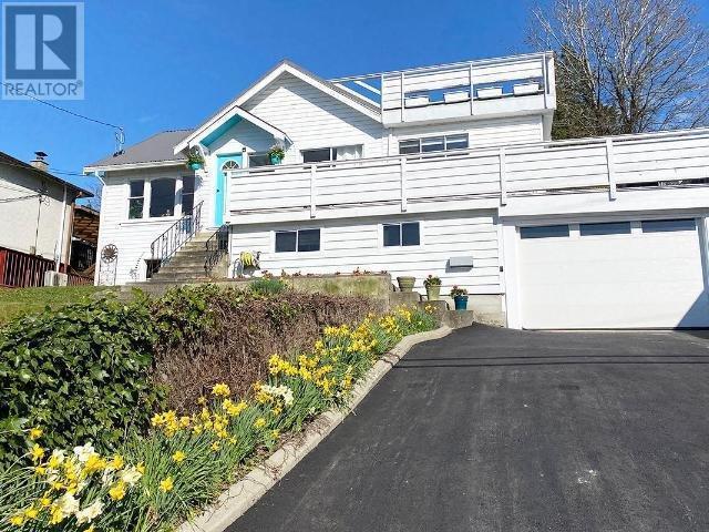 4516 Marine Ave, House detached with 4 bedrooms, 2 bathrooms and null parking in Powell River BC | Image 24