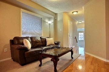 86 Sand Cherry Cres, House semidetached with 4 bedrooms, 3 bathrooms and 1 parking in Brampton ON | Image 2
