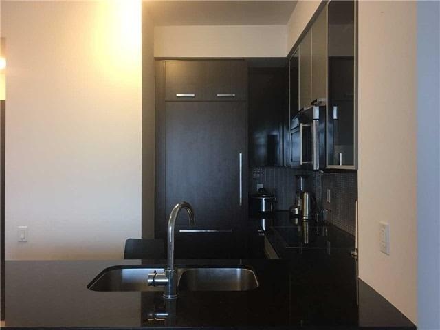 3306 - 5168 Yonge St, Condo with 2 bedrooms, 2 bathrooms and 1 parking in Toronto ON | Image 3