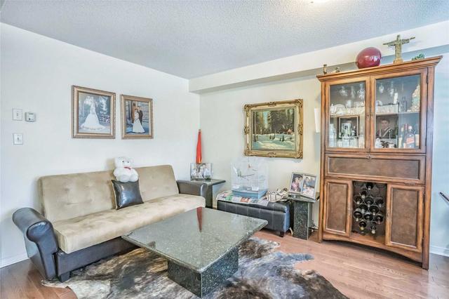 154 Gas Lamp Lane, House semidetached with 3 bedrooms, 2 bathrooms and 2 parking in Markham ON | Image 17