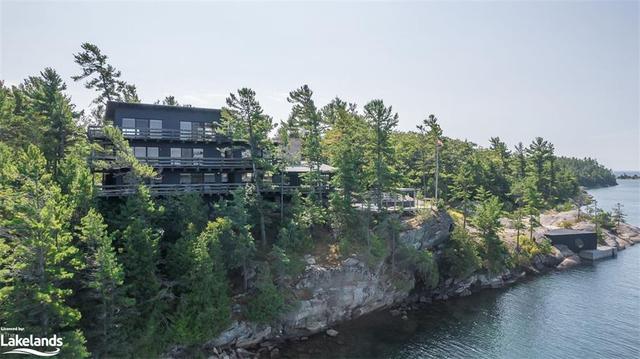 4 B415 Bernyk Island, House detached with 5 bedrooms, 4 bathrooms and null parking in The Archipelago ON | Image 1