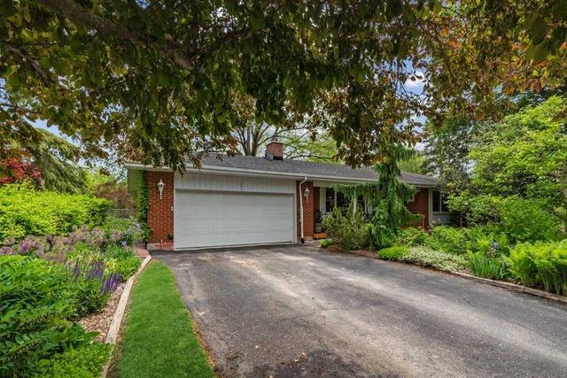 360 Johnson Rd, House detached with 3 bedrooms, 2 bathrooms and 10 parking in Brant ON | Image 1