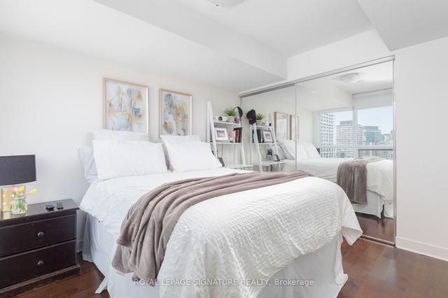 lph21 - 320 Richmond St E, Condo with 1 bedrooms, 1 bathrooms and 1 parking in Toronto ON | Image 3