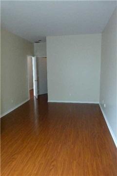 1001 - 7 King St E, Condo with 2 bedrooms, 2 bathrooms and 1 parking in Toronto ON | Image 10