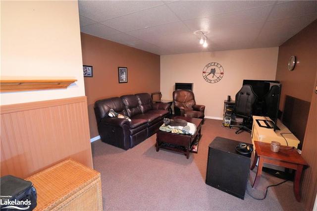 73 Highland Crescent, House detached with 3 bedrooms, 2 bathrooms and null parking in Parry Sound ON | Image 21