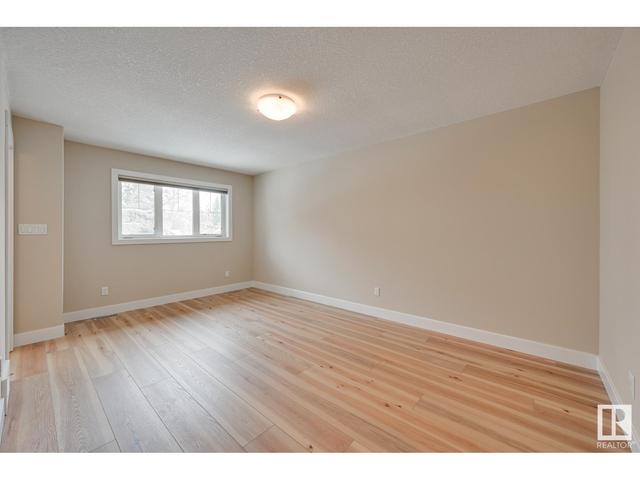 7324 105a St Nw, House semidetached with 3 bedrooms, 2 bathrooms and null parking in Edmonton AB | Image 19