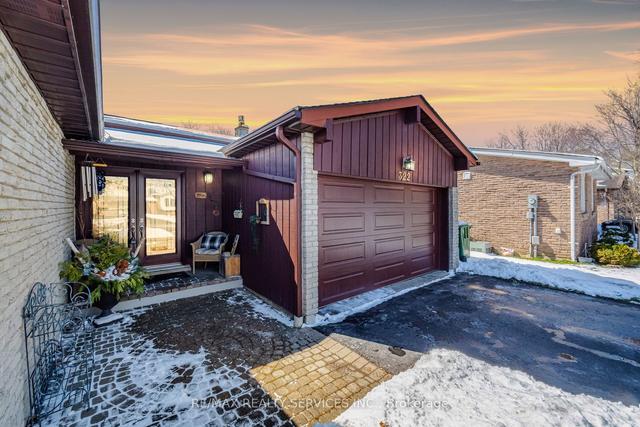 322 Kingsview Dr, House detached with 3 bedrooms, 2 bathrooms and 8 parking in Caledon ON | Image 12